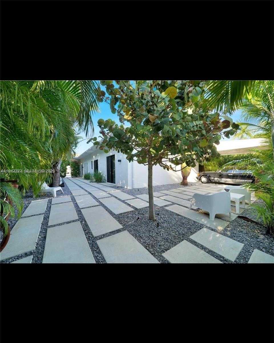 Small Image of 811 86TH ST, Miami Beach Number 8