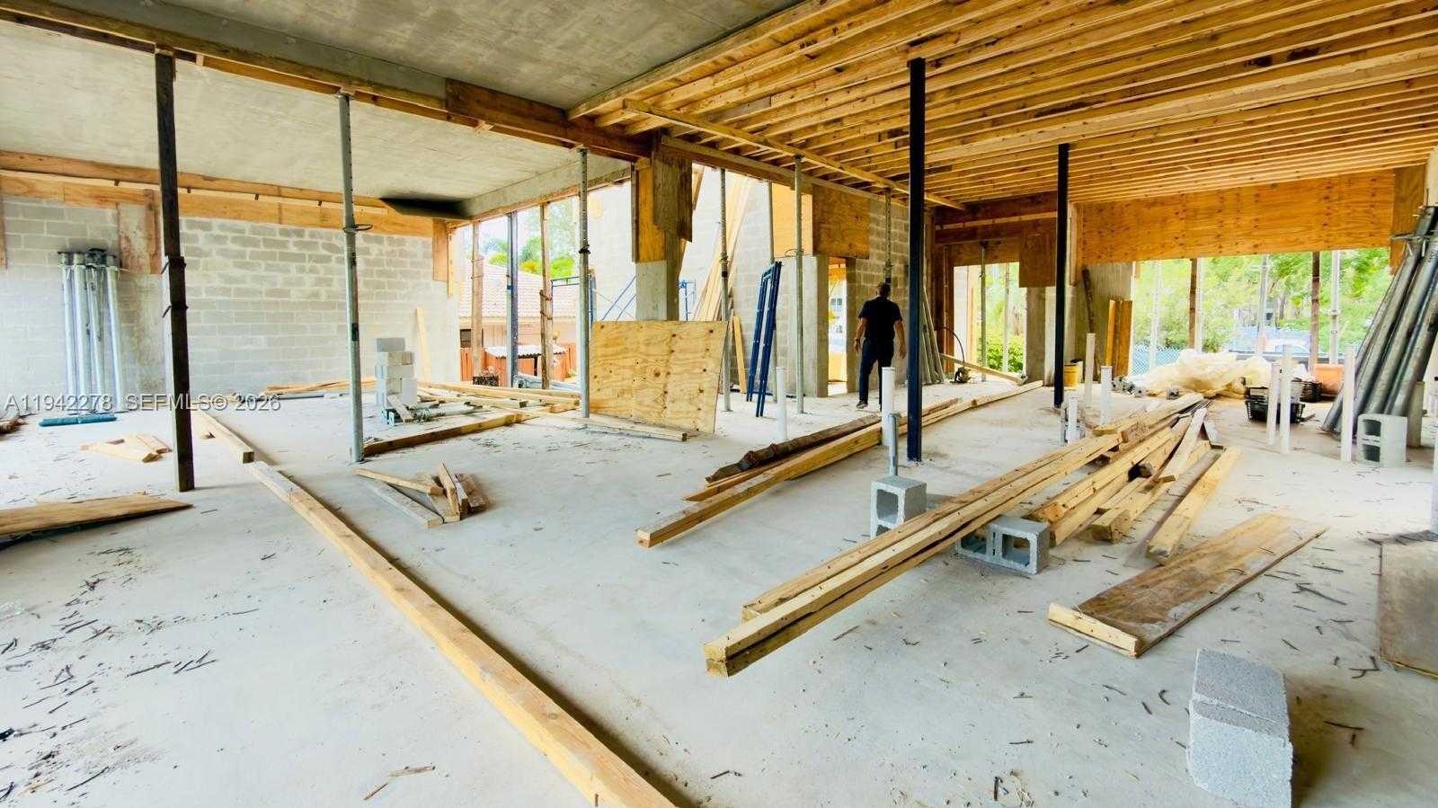 Small Image of 2377 SOUTH EAST 15TH ST, Pompano Beach Number 14