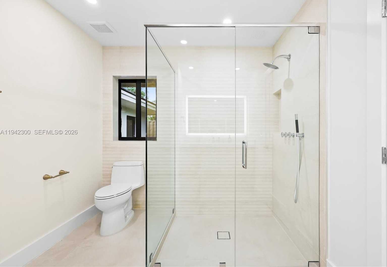 Small Image of 3320 SOUTH WEST 121ST AVE, Davie Number 38