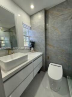 Small Image of 1955 NORTH EAST 123RD ST, North Miami Number 31