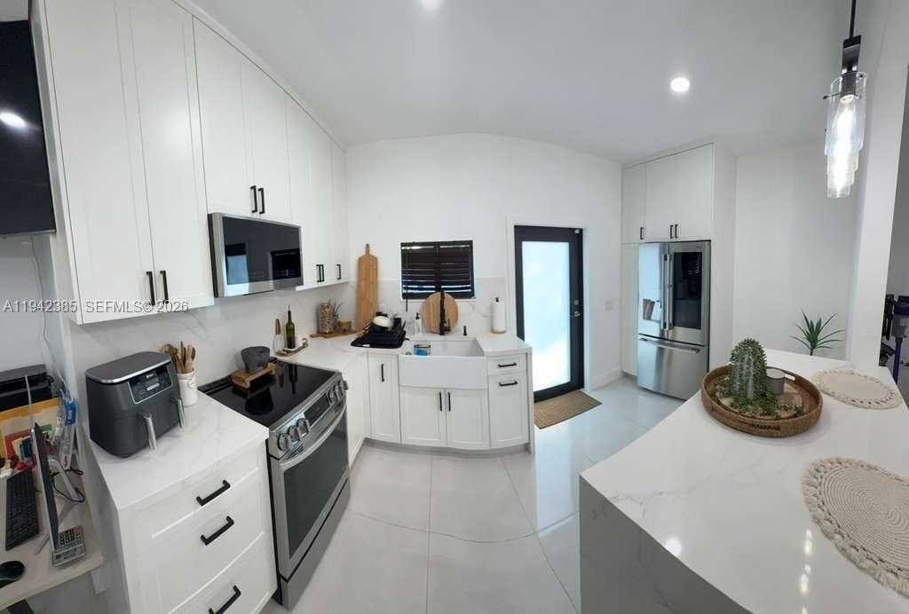 Small Image of 1220 NORTH WEST 125TH ST, North Miami Number 10