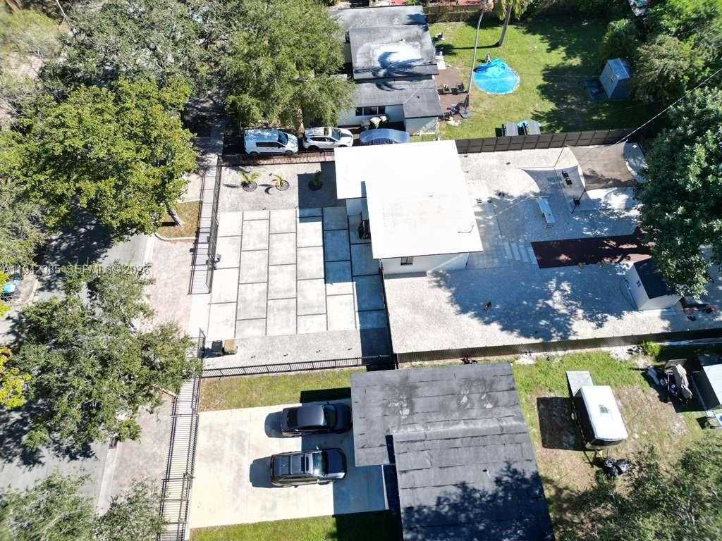 Small Image of 1220 NORTH WEST 125TH ST, North Miami Number 4