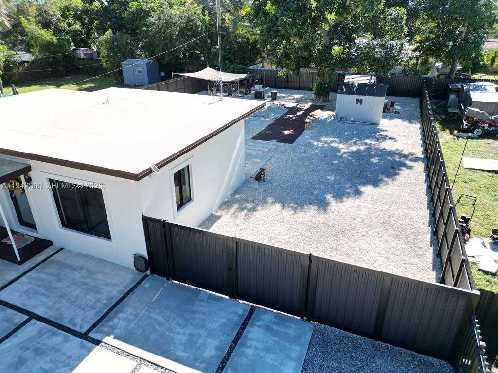 Small Image of 1220 NORTH WEST 125TH ST, North Miami Number 5