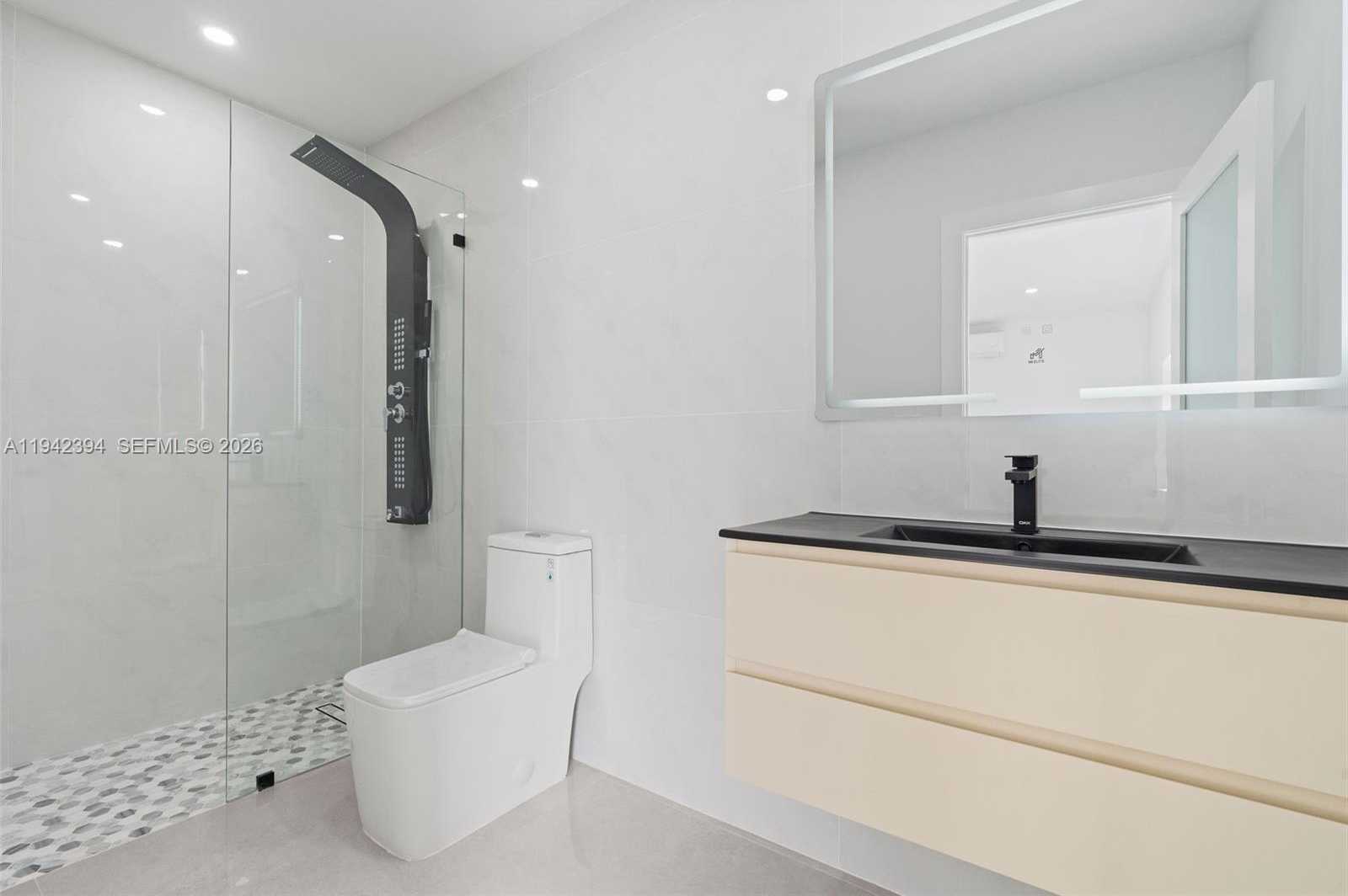 Small Image of 4800 SOUTH WEST 61ST AVE, Davie Number 48