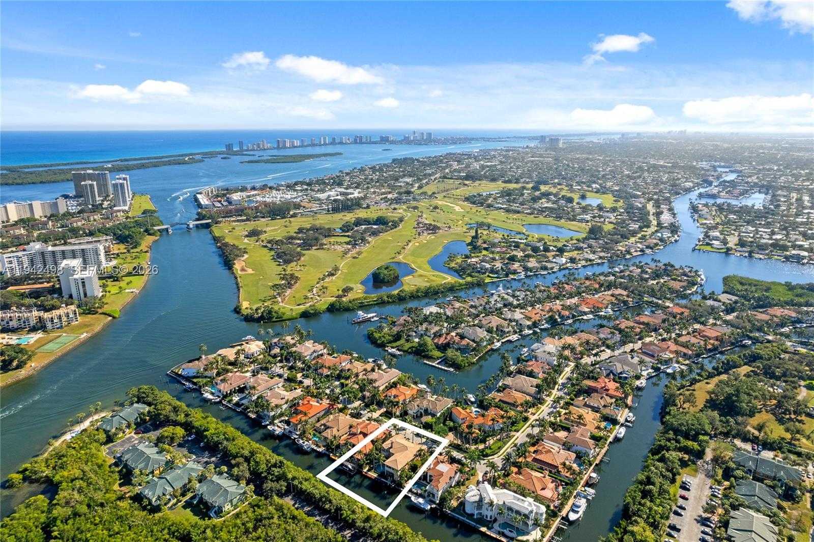 Small Image of 833 HARBOUR ISLE PLACE, North Palm Beach Number 81