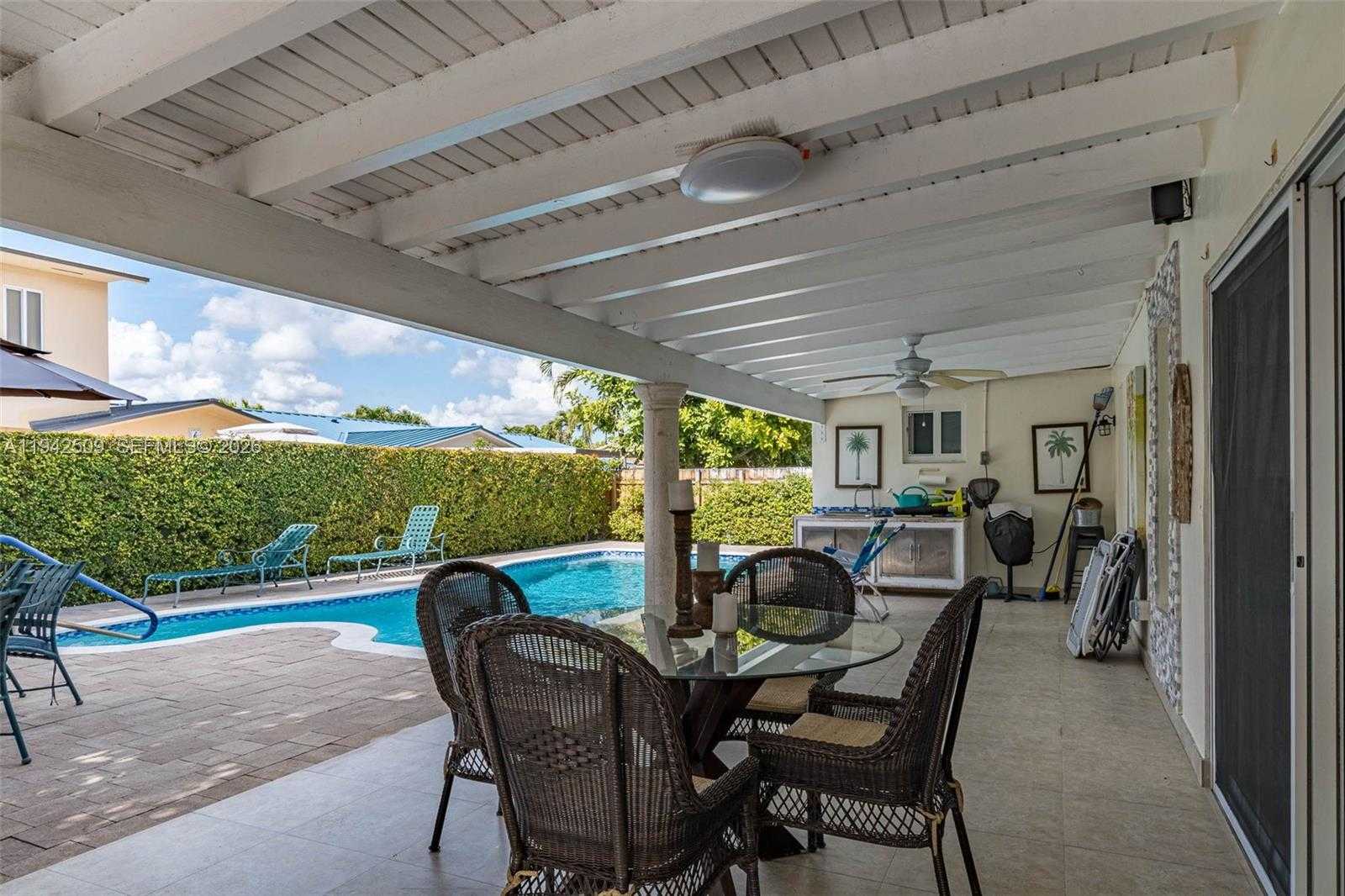 Small Image of 1804 SOUTH WEST 104TH CT, Miami Number 25