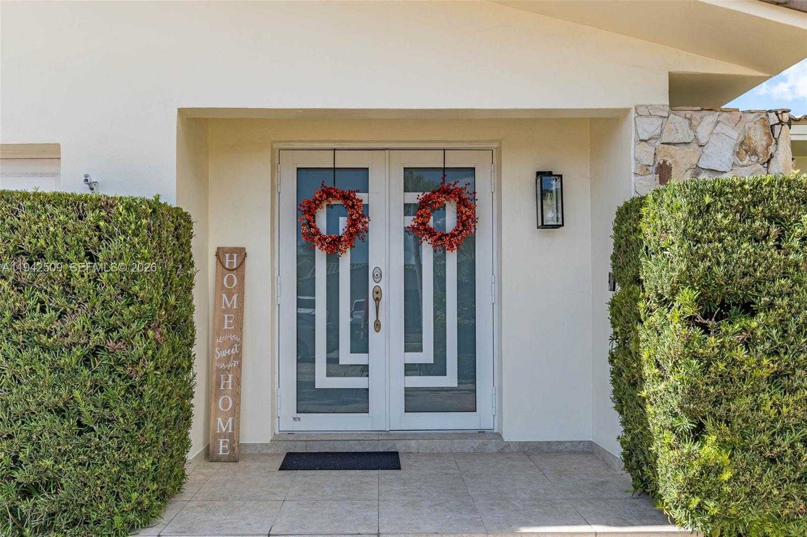 Small Image of 1804 SOUTH WEST 104TH CT, Miami Number 4