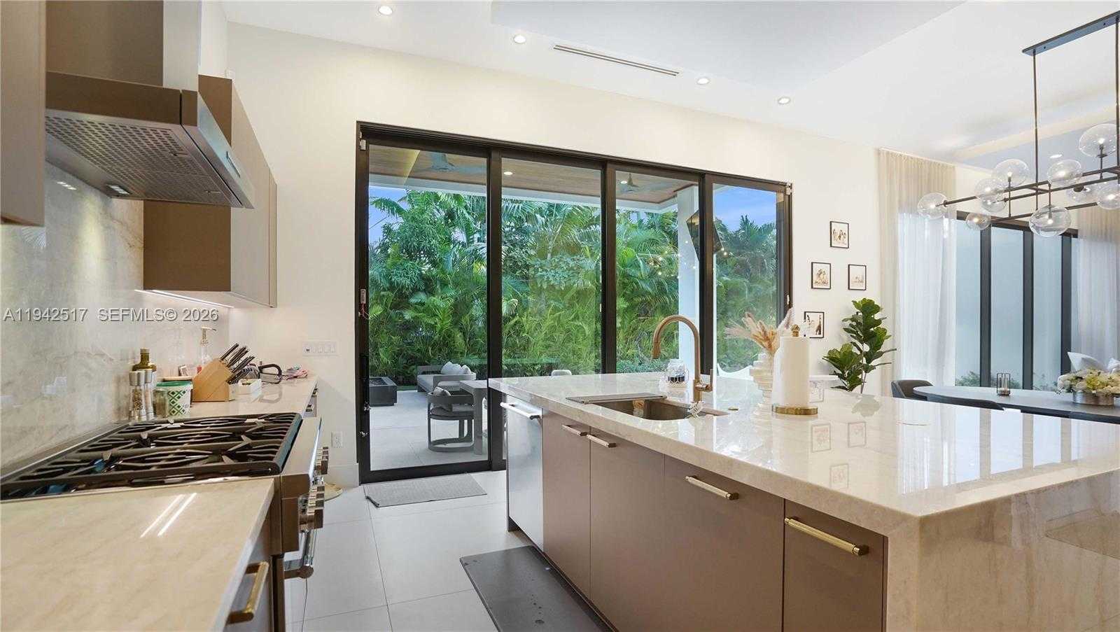 Small Image of 510 NORTH EAST 4TH LN, Boca Raton Number 11