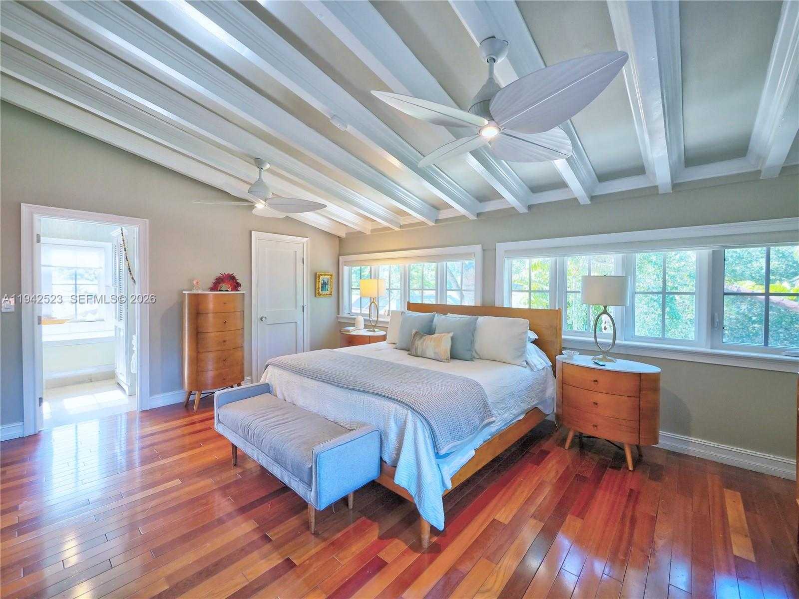 Small Image of 1229 SOROLLA AVE, Coral Gables Number 54