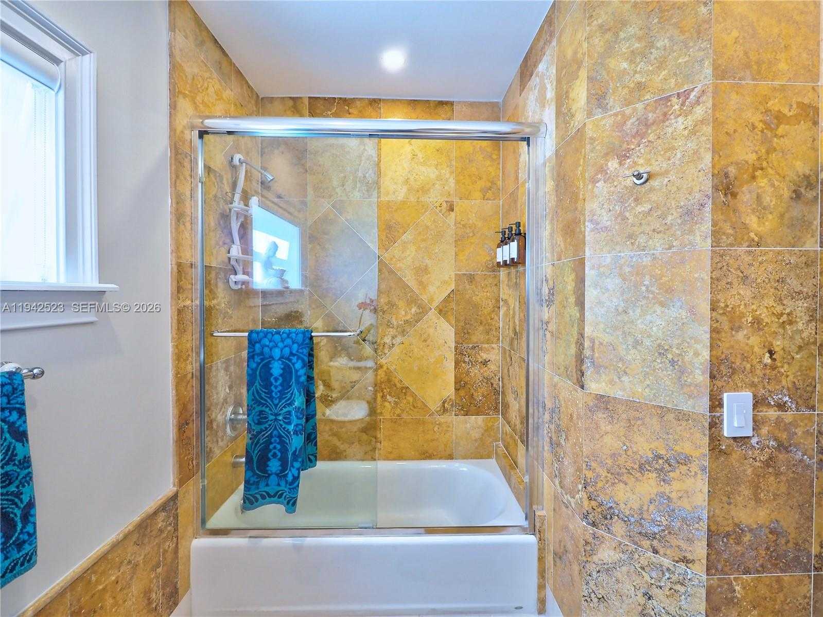 Small Image of 1229 SOROLLA AVE, Coral Gables Number 65