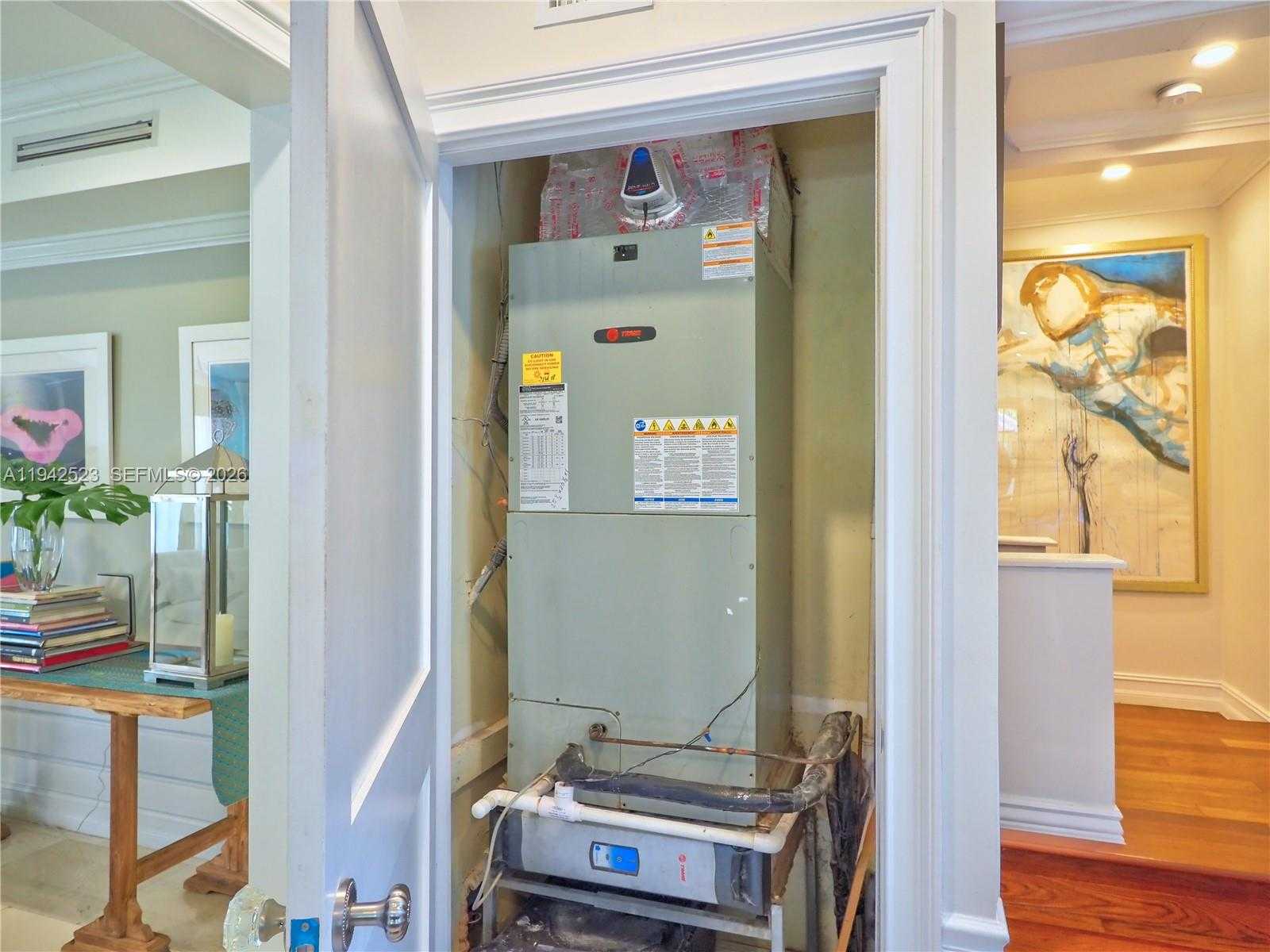 Small Image of 1229 SOROLLA AVE, Coral Gables Number 85