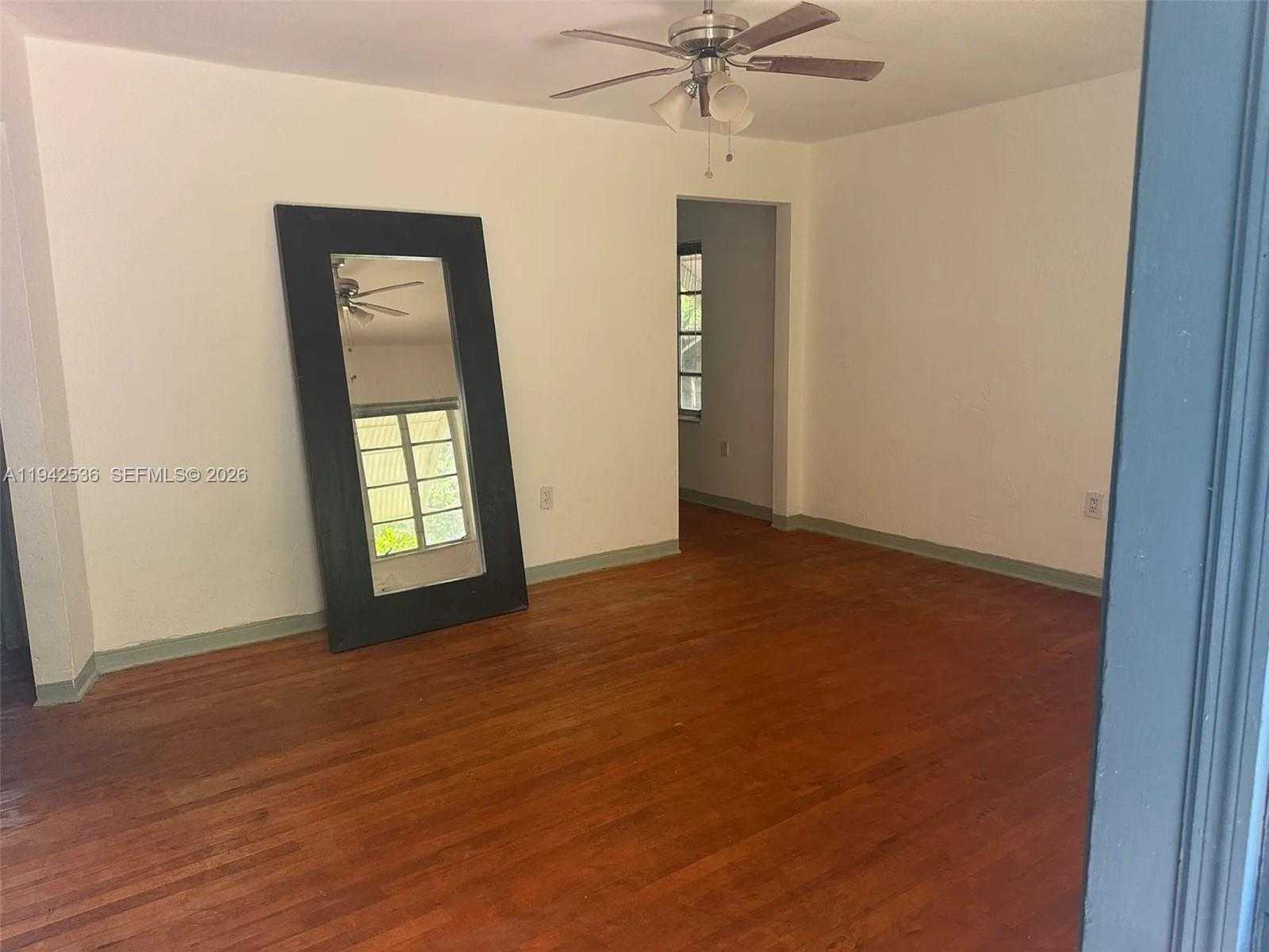 Small Image of 12110 NORTH EAST 11TH PL, North Miami Number 3