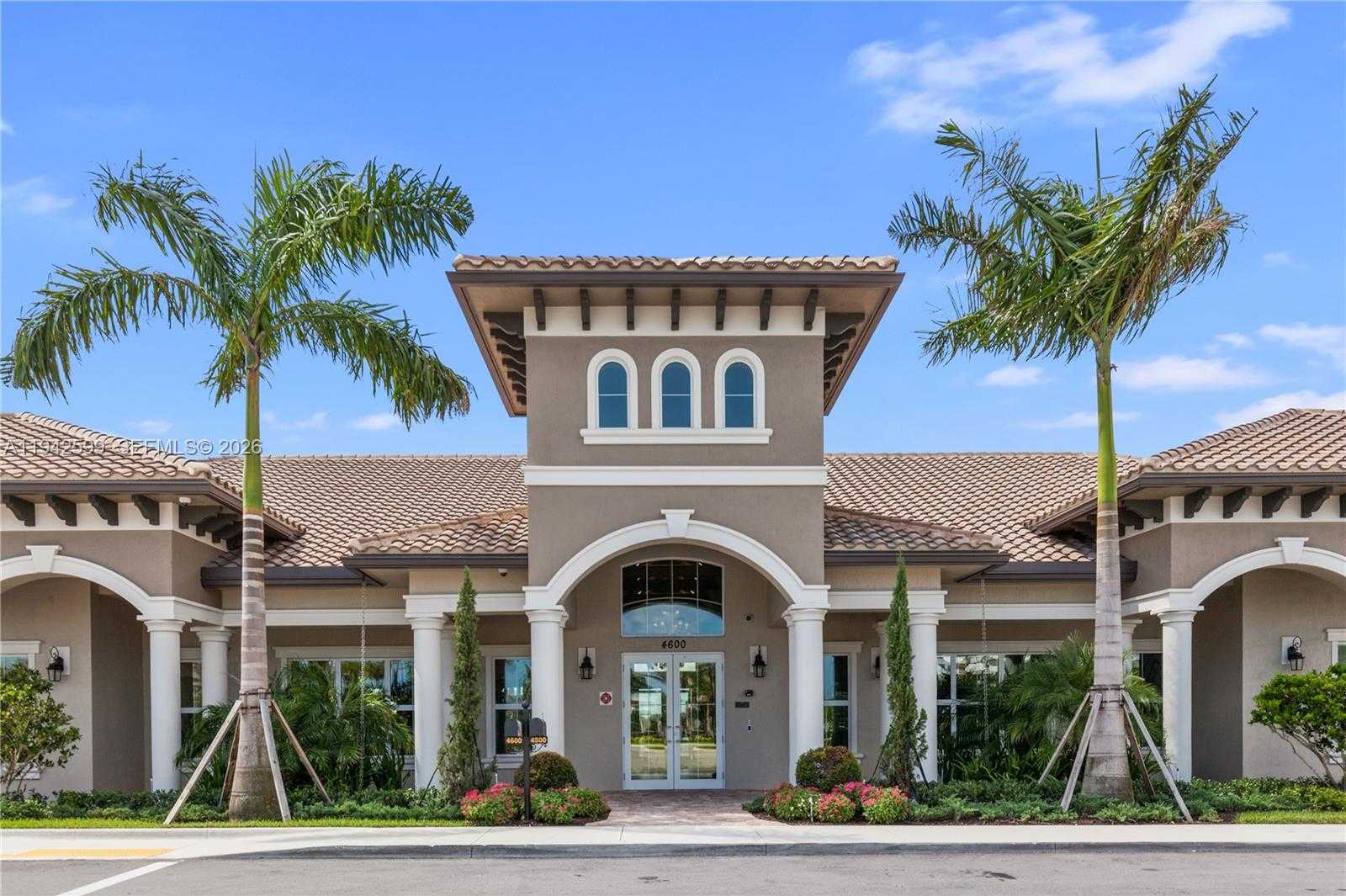 Small Image of 1612 TRAILHEAD TER, Hollywood Number 2