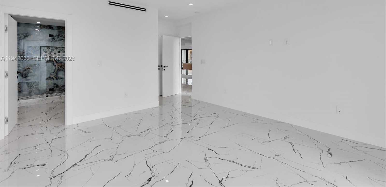 Small Image of 141 GRASSY RD, Key Largo Number 31