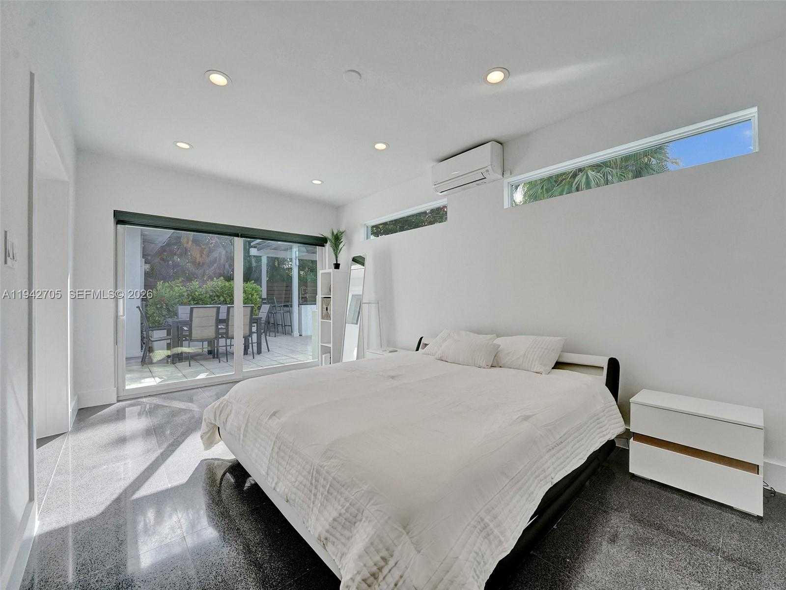 Small Image of 1440 SOUTH WEST 20TH ST, Fort Lauderdale Number 21