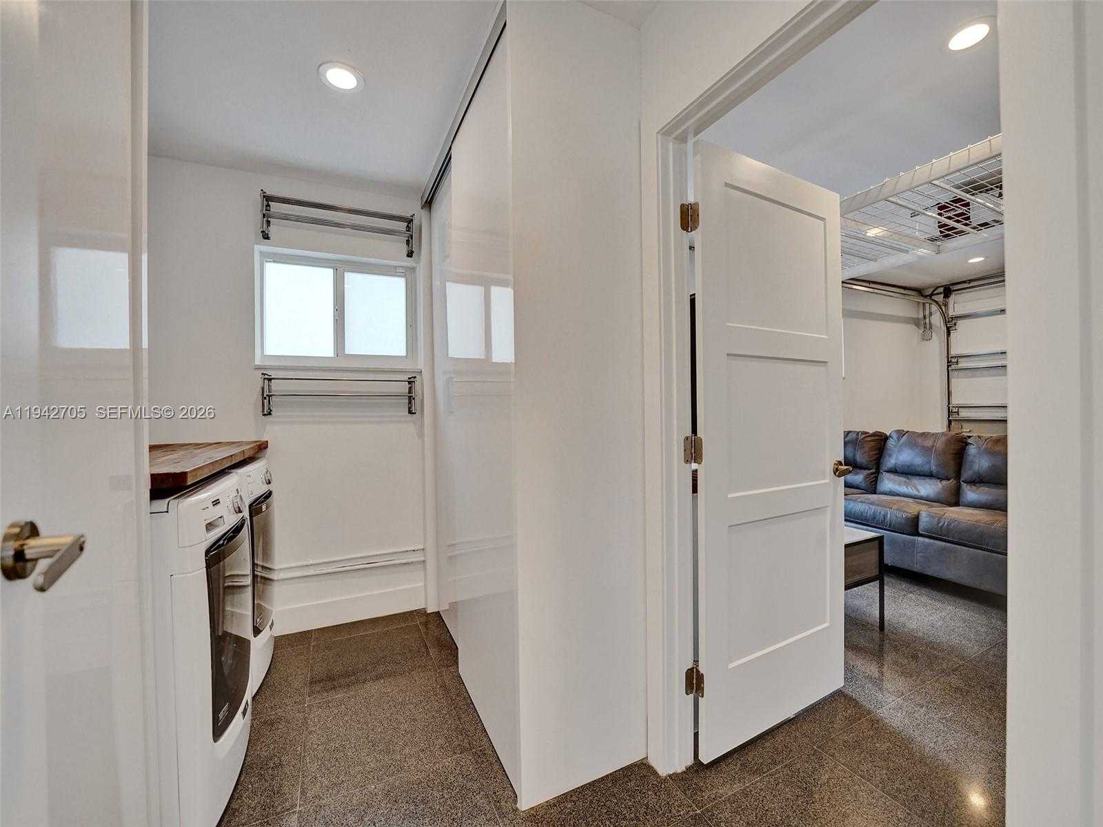 Small Image of 1440 SOUTH WEST 20TH ST, Fort Lauderdale Number 30