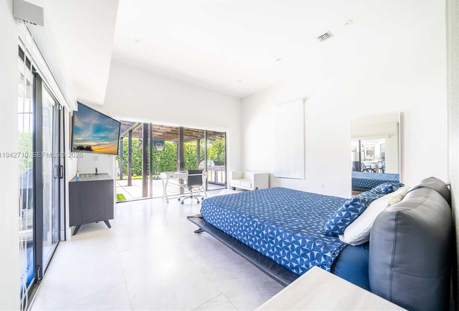 Small Image of 766 NORTH EAST 96TH ST, Miami Shores Number 17