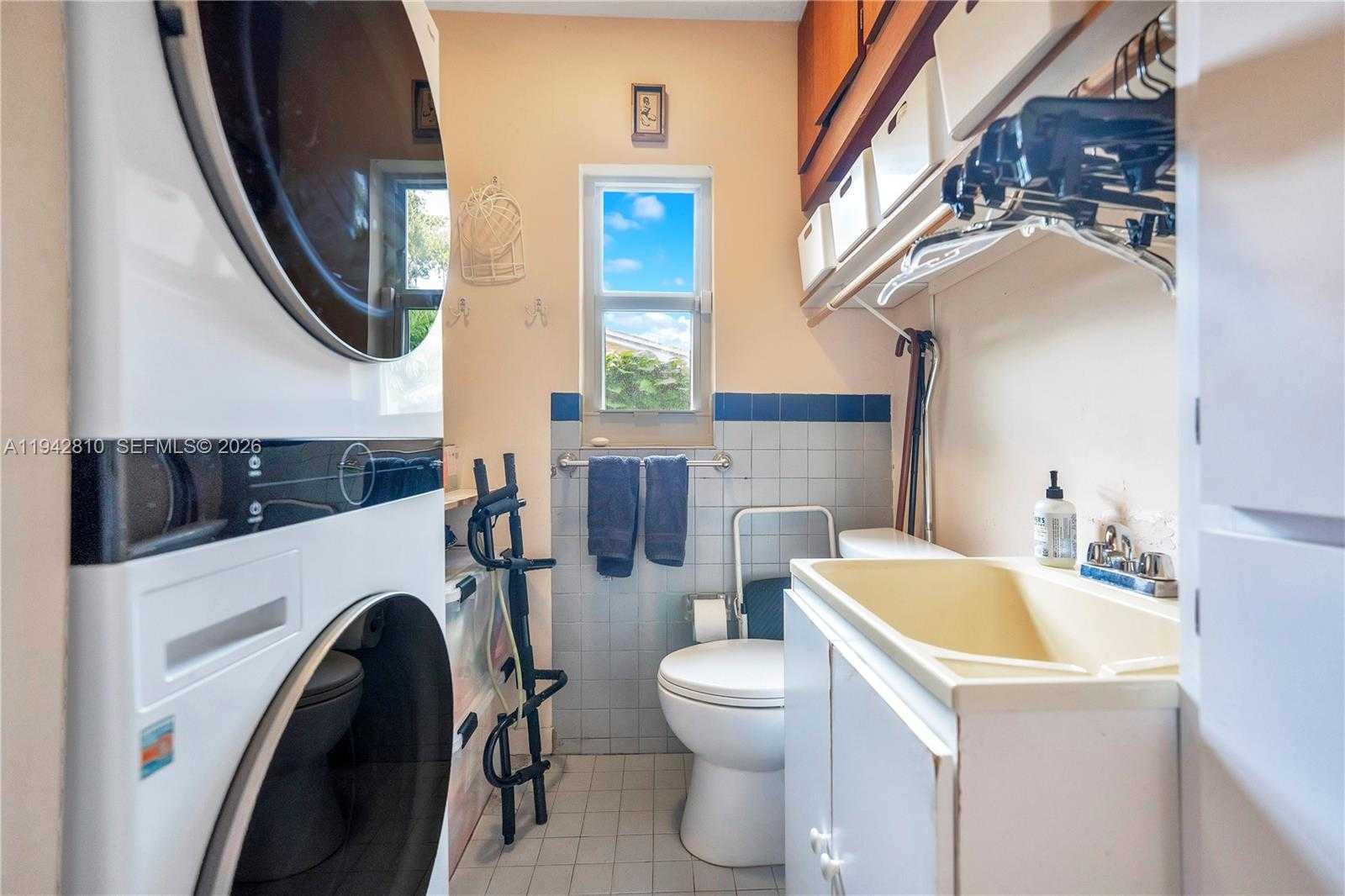 Small Image of 2496 ABACO AVE, Miami Number 26