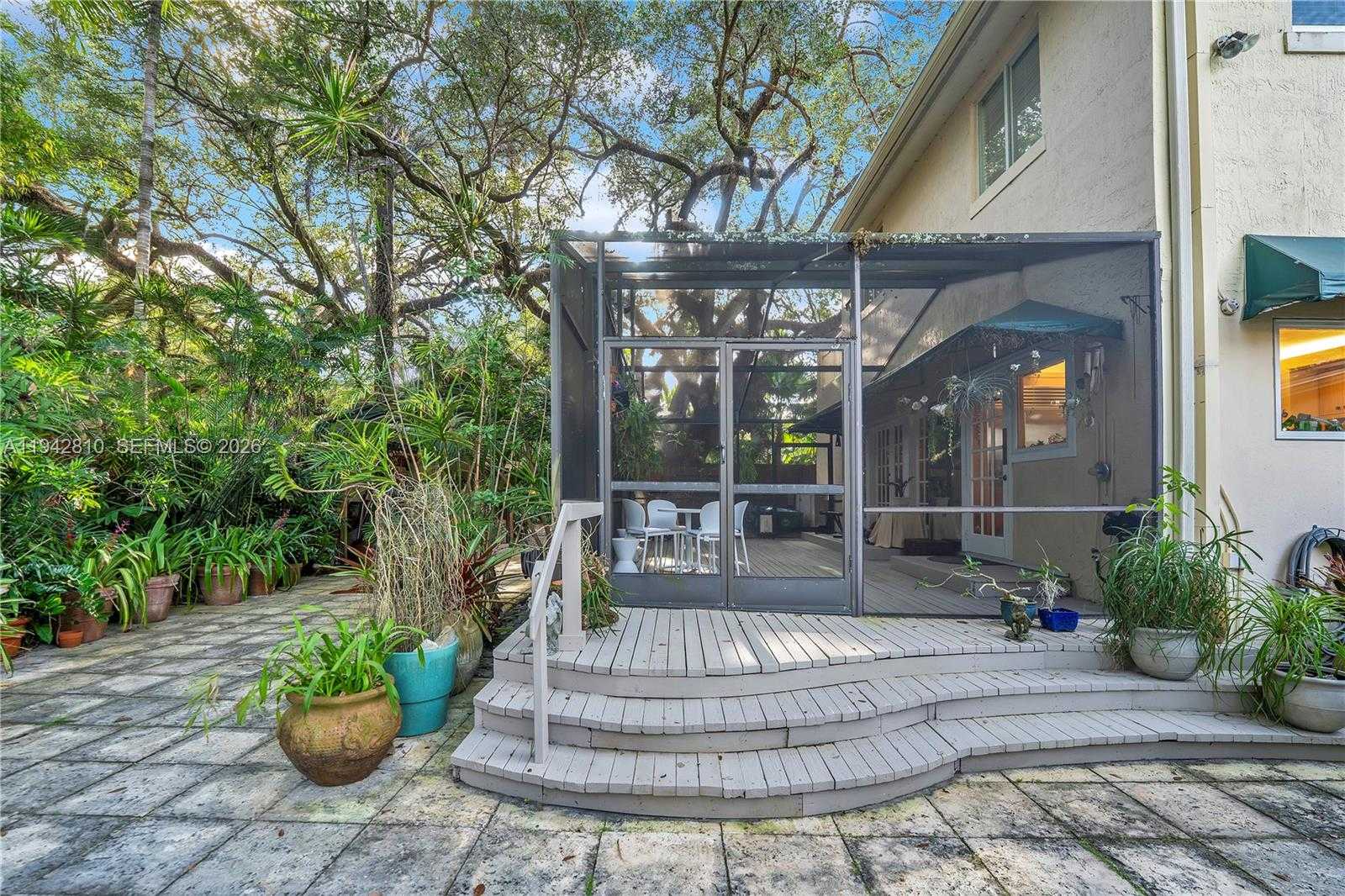 Small Image of 2496 ABACO AVE, Miami Number 31