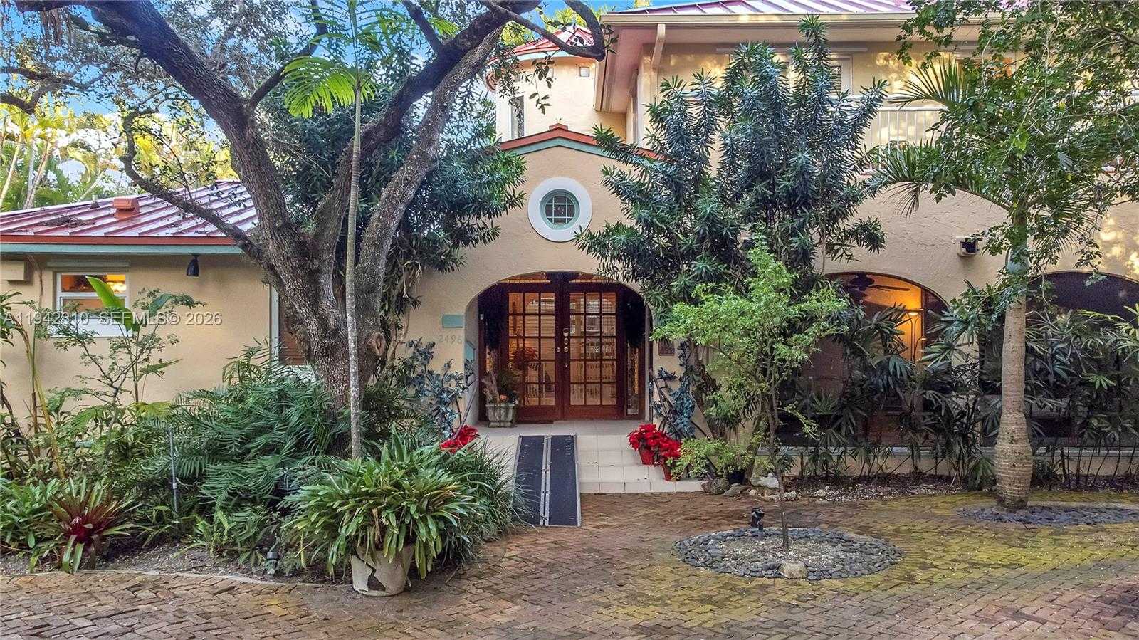 Small Image of 2496 ABACO AVE, Miami Number 34