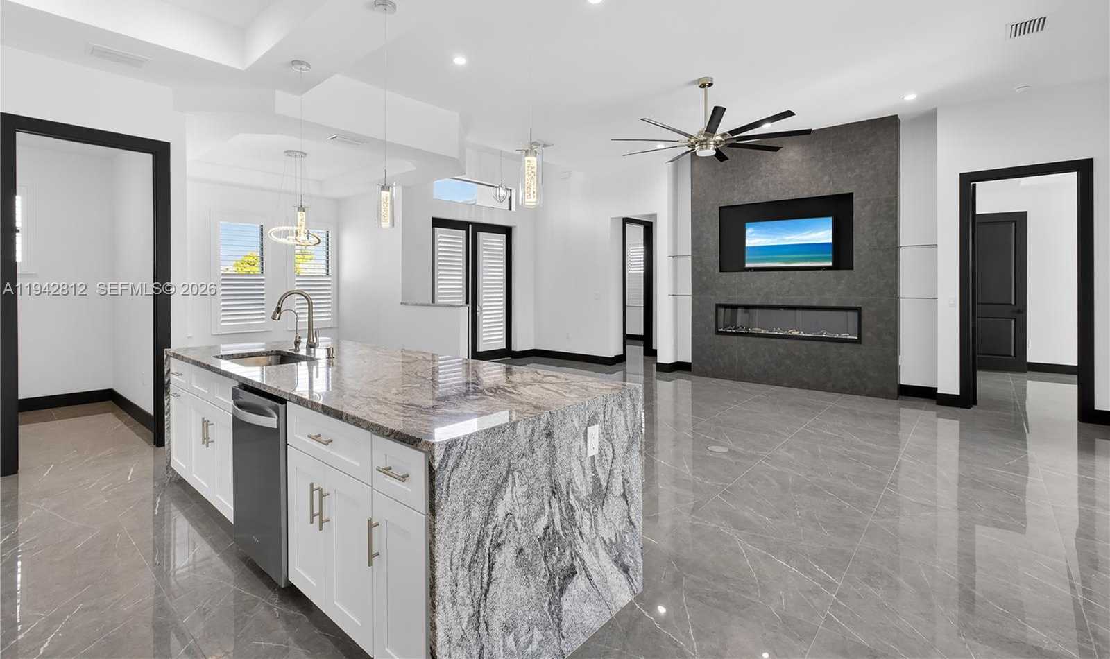 Small Image of 1102 MOHAWK PARKWAY, Cape Coral Number 12