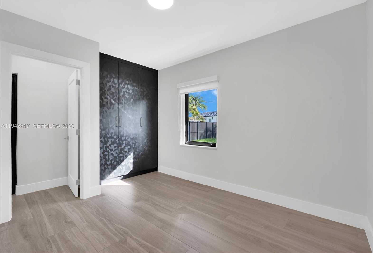 Small Image of 12751 SOUTH WEST 92ND CT, Miami Number 30