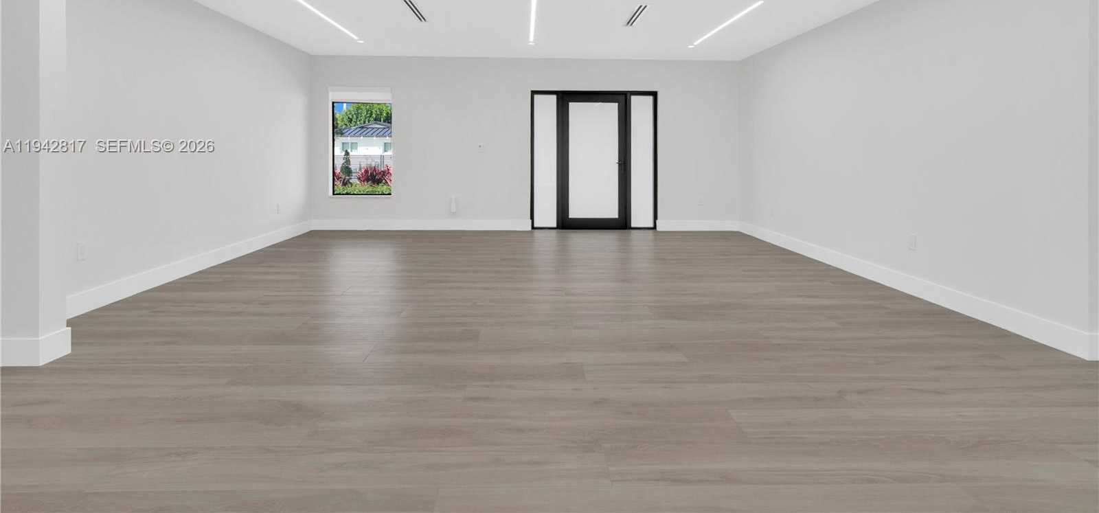 Small Image of 12751 SOUTH WEST 92ND CT, Miami Number 6