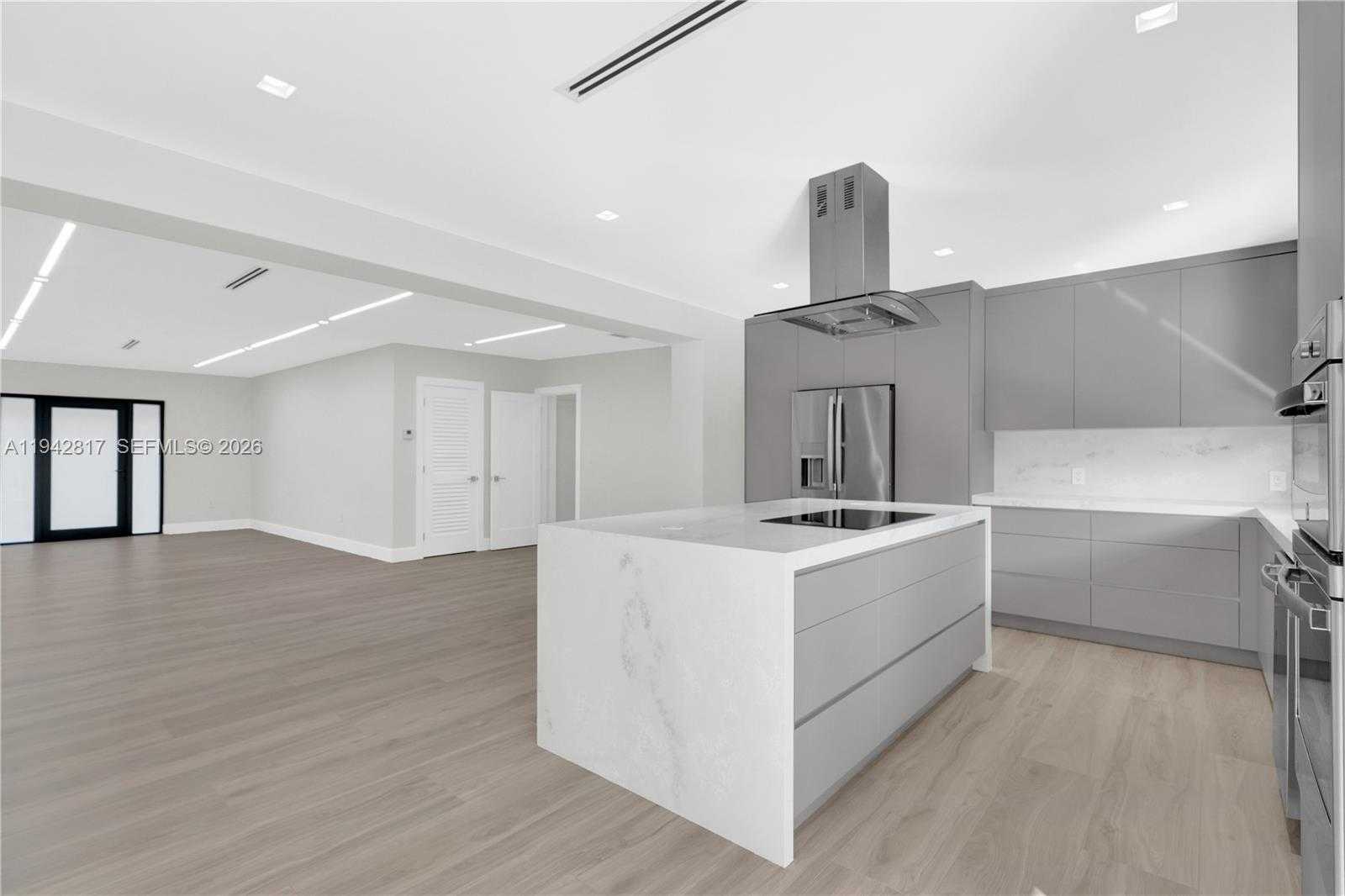 Small Image of 12751 SOUTH WEST 92ND CT, Miami Number 9