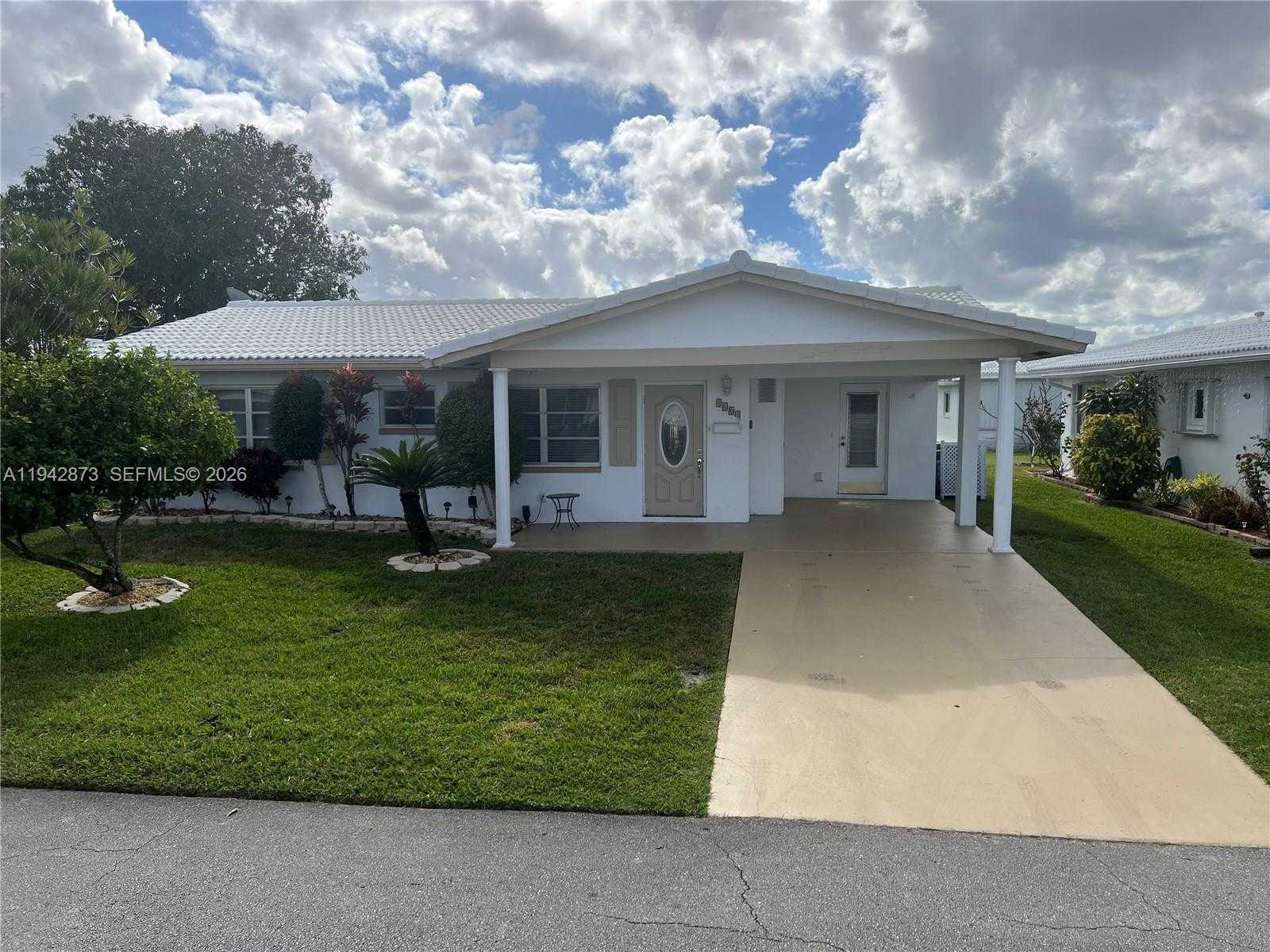 Small Image of 8604 NORTH WEST 59TH PL, Tamarac Number 1