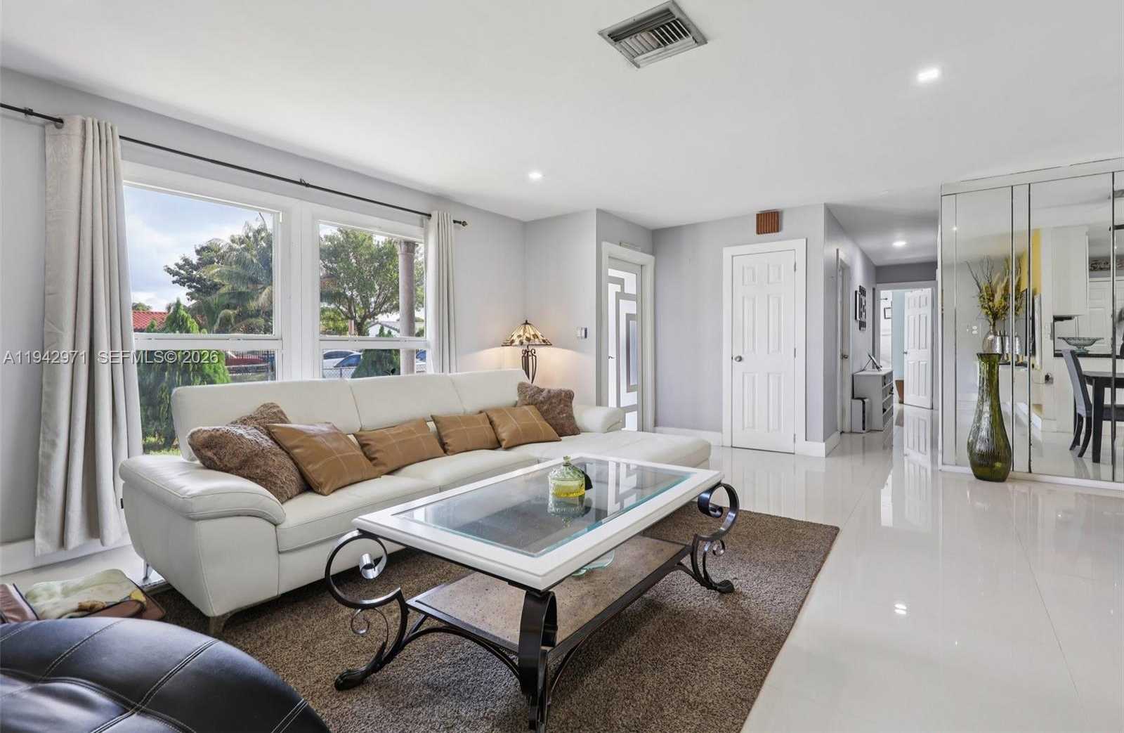 Small Image of 16832 NORTH WEST 52ND AVE, Miami Gardens Number 3