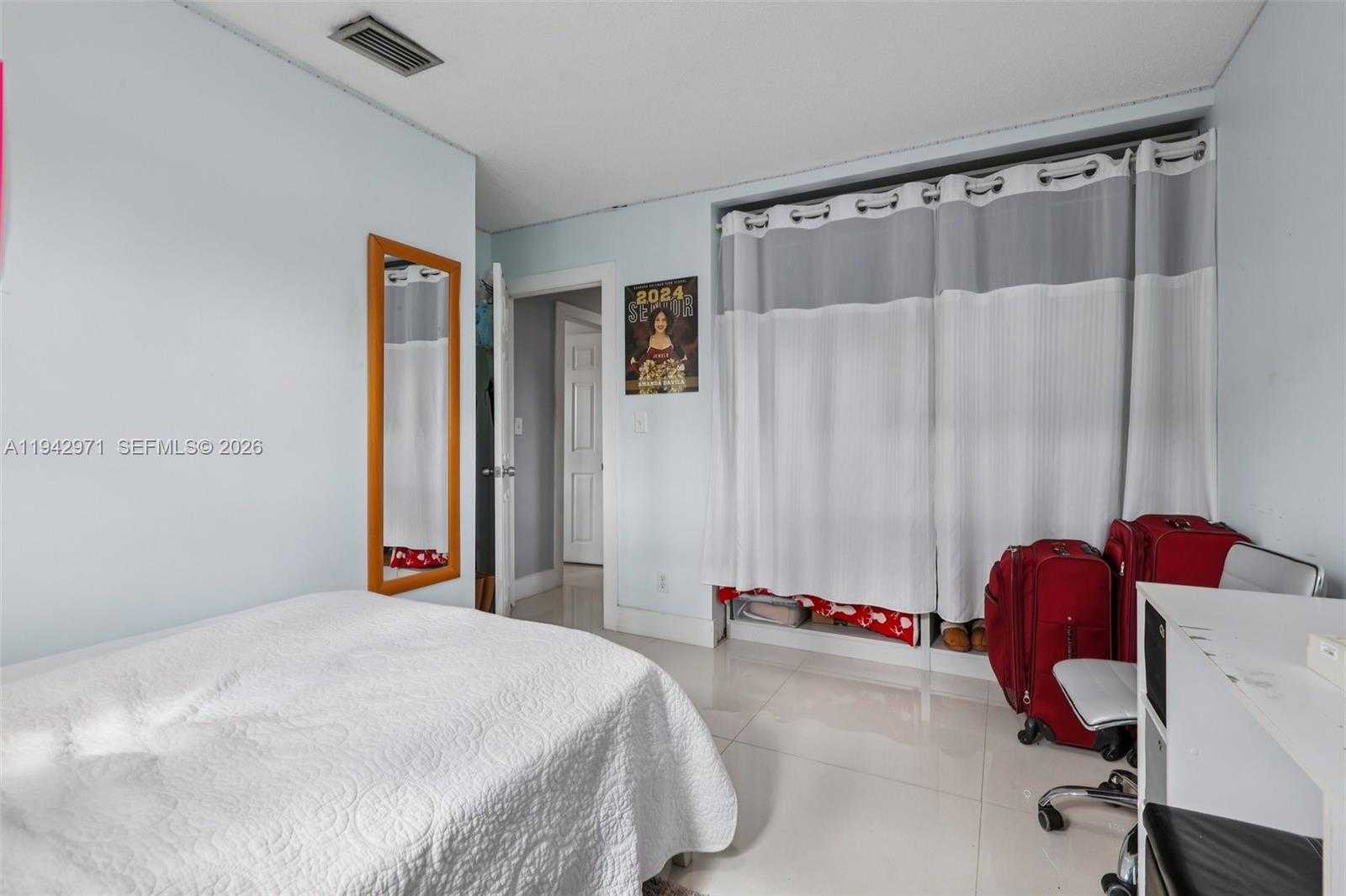 Small Image of 16832 NORTH WEST 52ND AVE, Miami Gardens Number 33