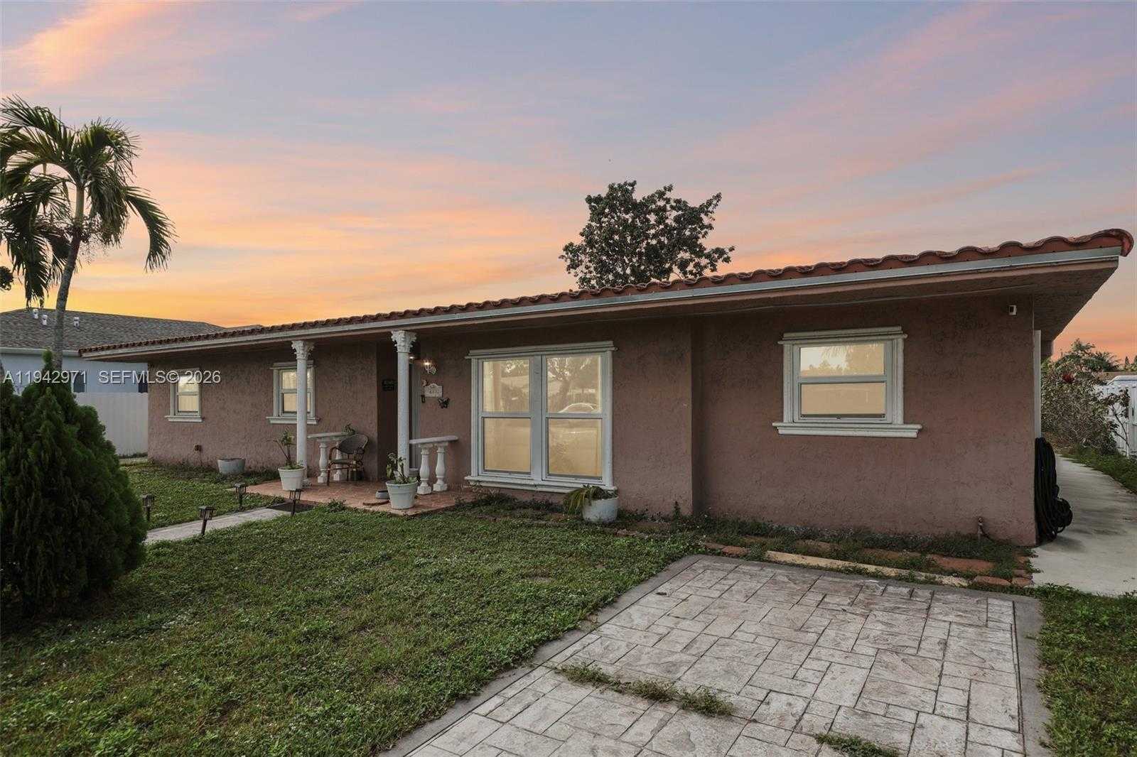 Small Image of 16832 NORTH WEST 52ND AVE, Miami Gardens Number 45