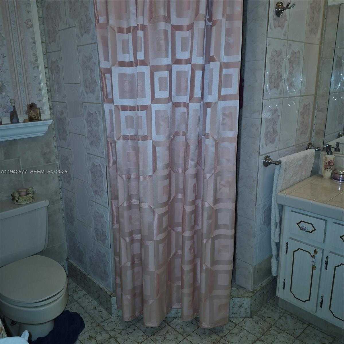 Small Image of 6225 SOUTH WEST 59TH ST, South Miami Number 16