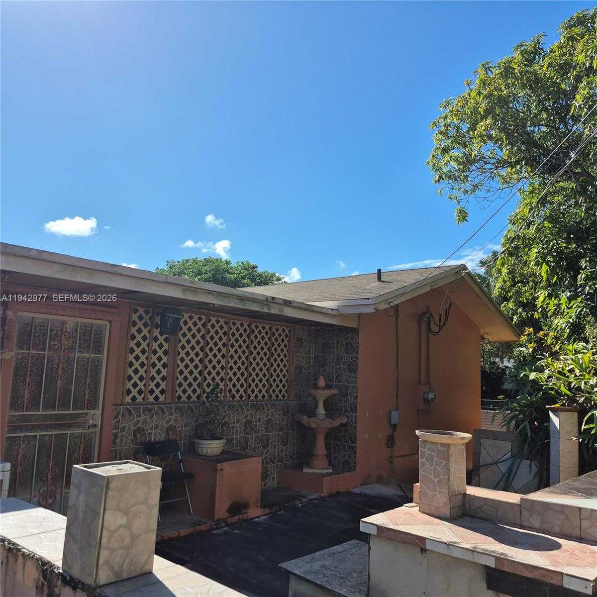 Small Image of 6225 SOUTH WEST 59TH ST, South Miami Number 20