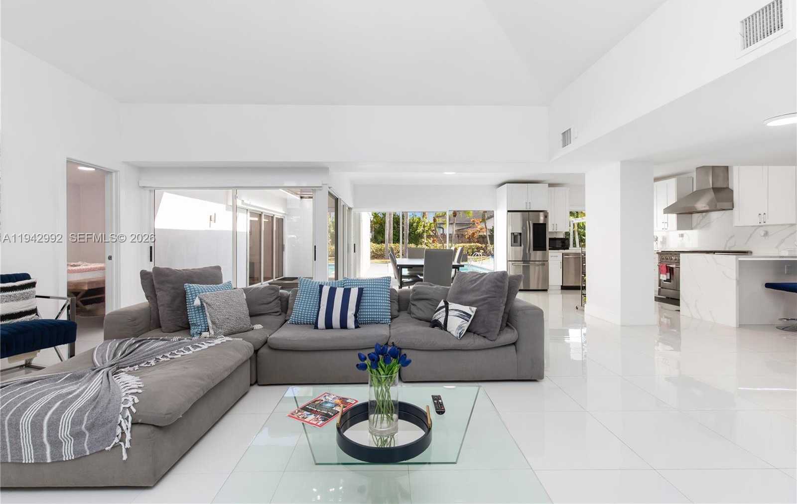 Small Image of 18555 SOUTH WEST 83RD PL, Cutler Bay Number 10