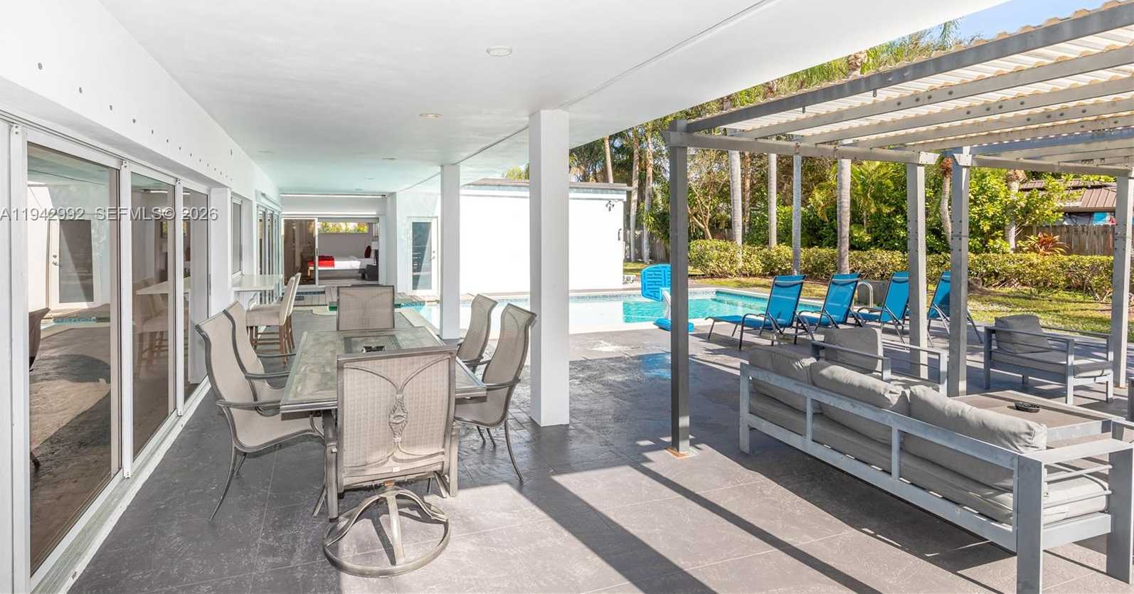 Small Image of 18555 SOUTH WEST 83RD PL, Cutler Bay Number 36