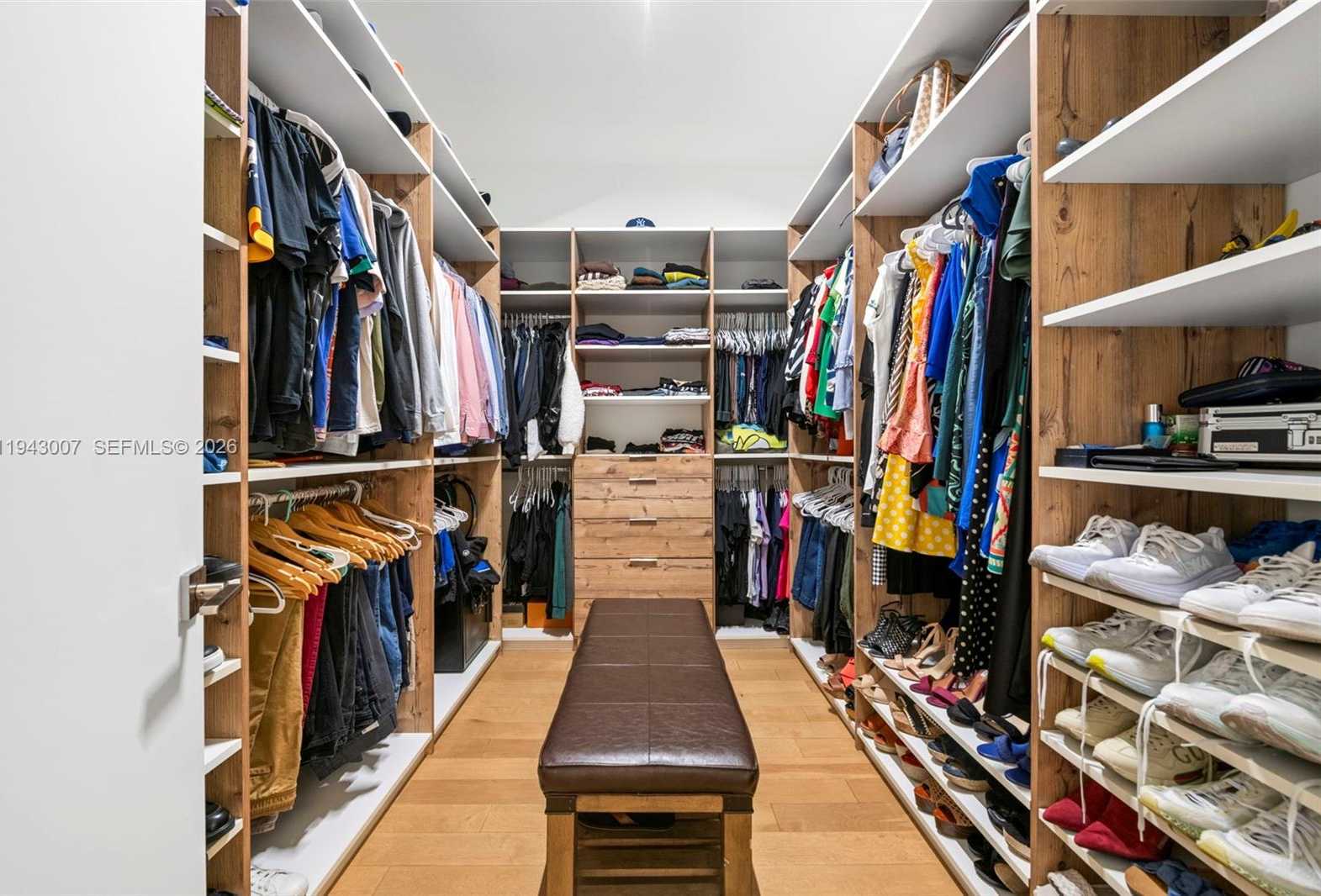 Small Image of 19005 ATLANTIC BLVD, Sunny Isles Beach Number 20