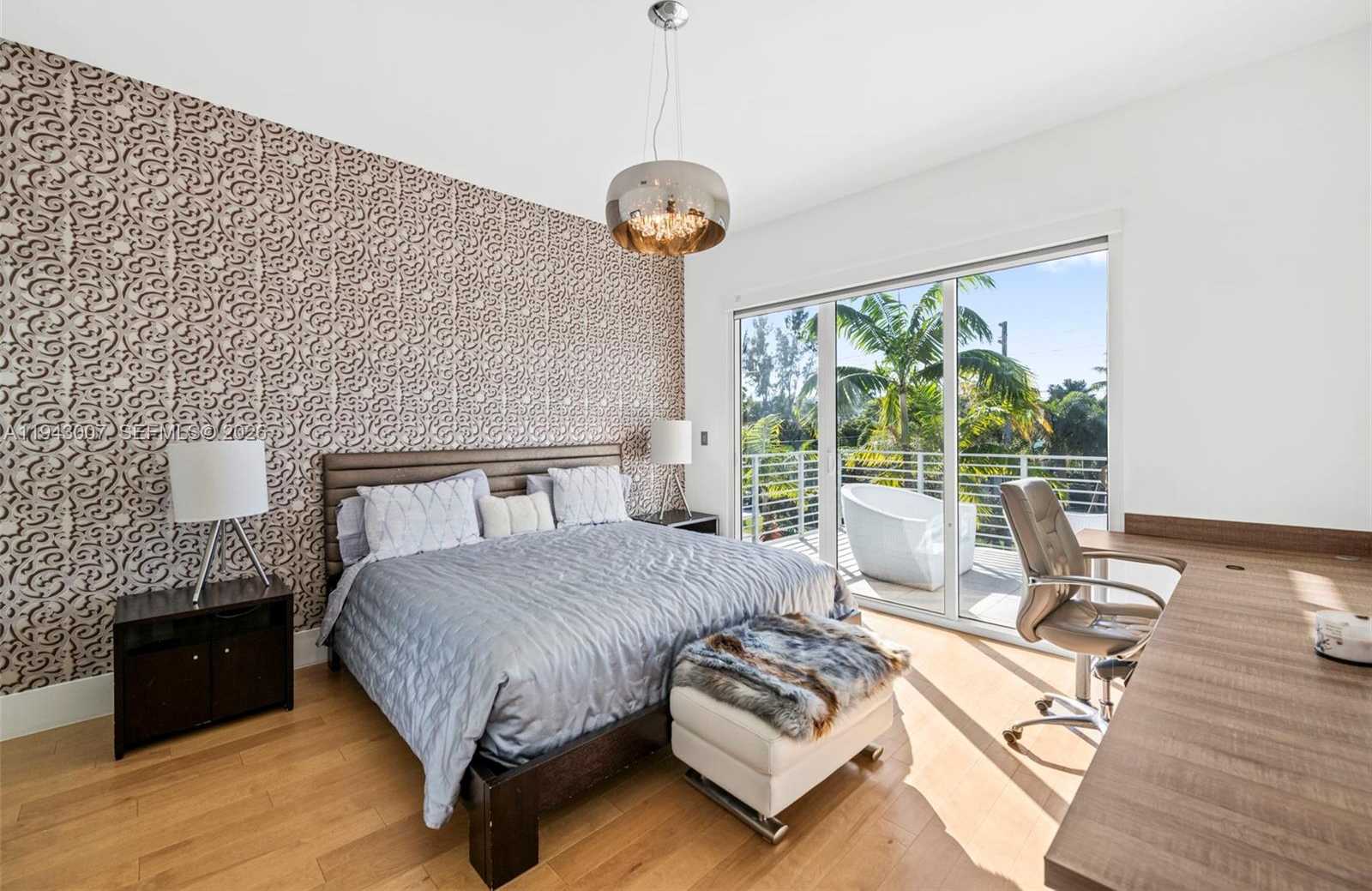 Small Image of 19005 ATLANTIC BLVD, Sunny Isles Beach Number 41