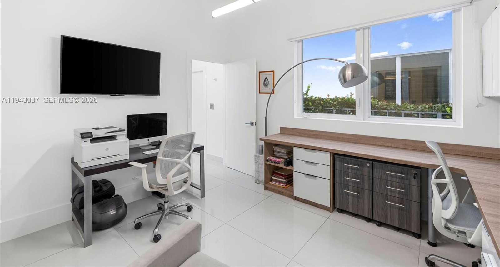 Small Image of 19005 ATLANTIC BLVD, Sunny Isles Beach Number 7