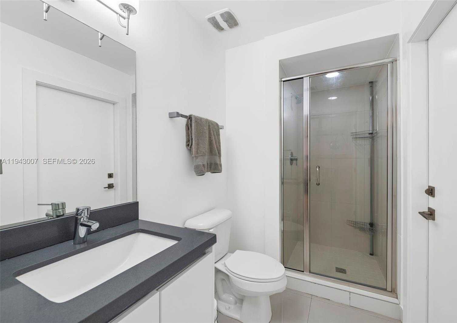 Small Image of 19005 ATLANTIC BLVD, Sunny Isles Beach Number 8