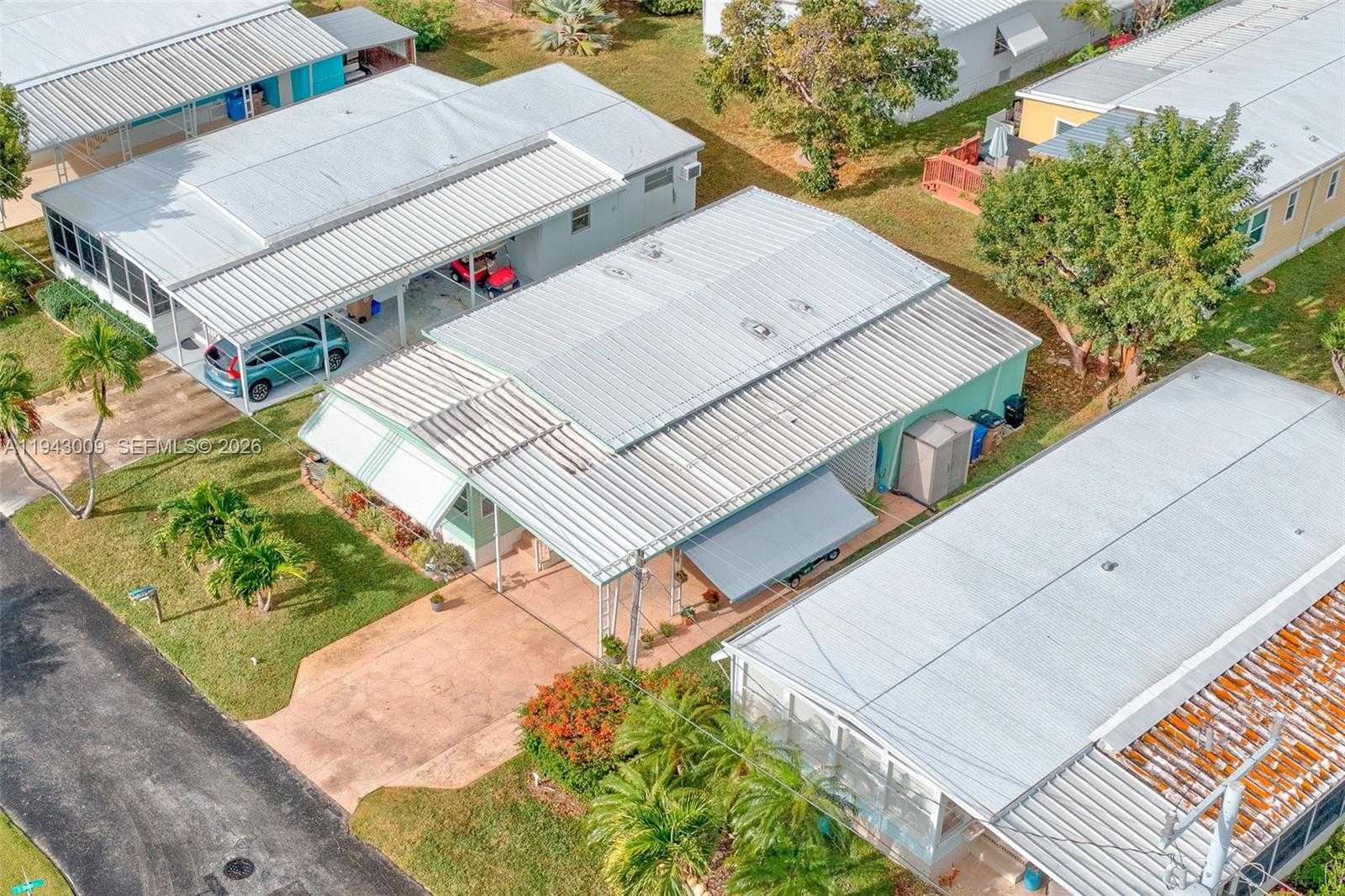 Small Image of 808 SOUTH SILVER CIRCLE, Key Largo Number 22