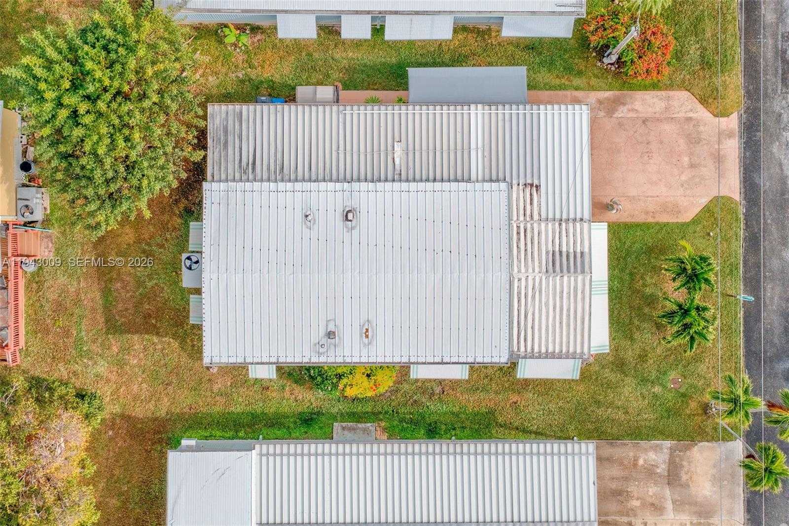 Small Image of 808 SOUTH SILVER CIRCLE, Key Largo Number 26