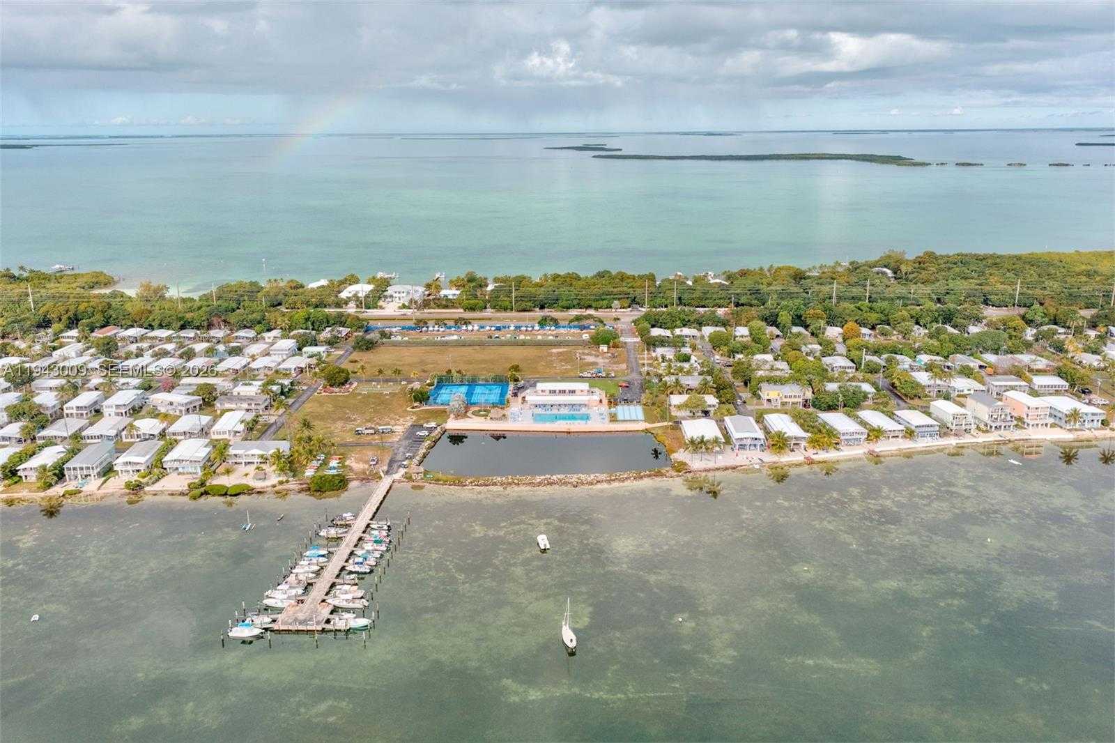 Small Image of 808 SOUTH SILVER CIRCLE, Key Largo Number 28