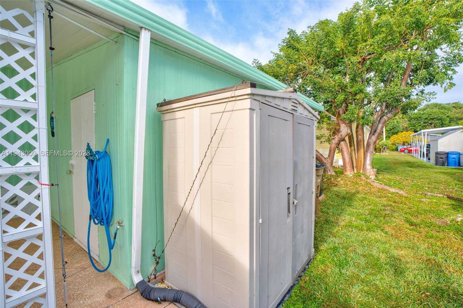 Small Image of 808 SOUTH SILVER CIRCLE, Key Largo Number 40