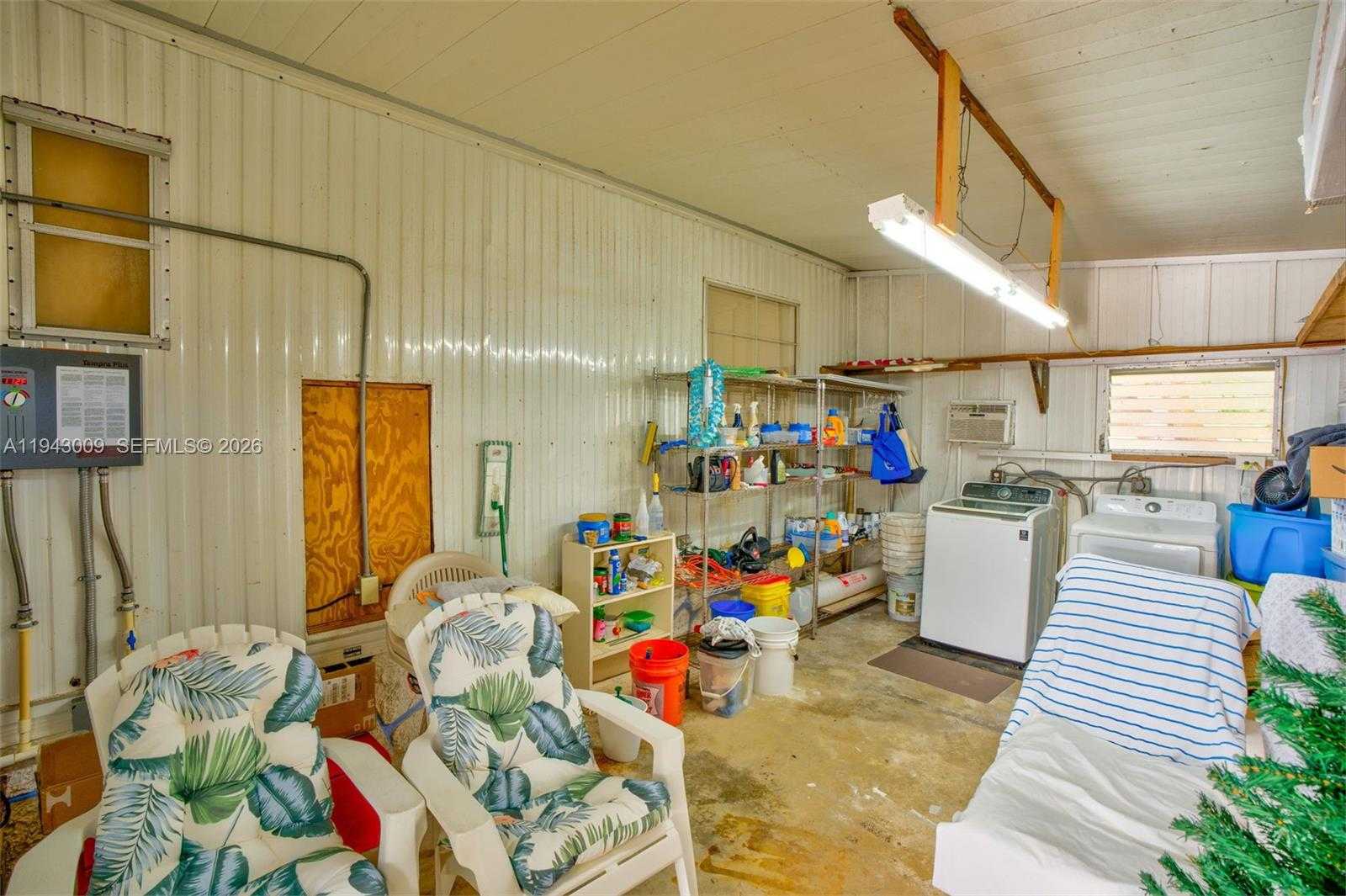 Small Image of 808 SOUTH SILVER CIRCLE, Key Largo Number 43