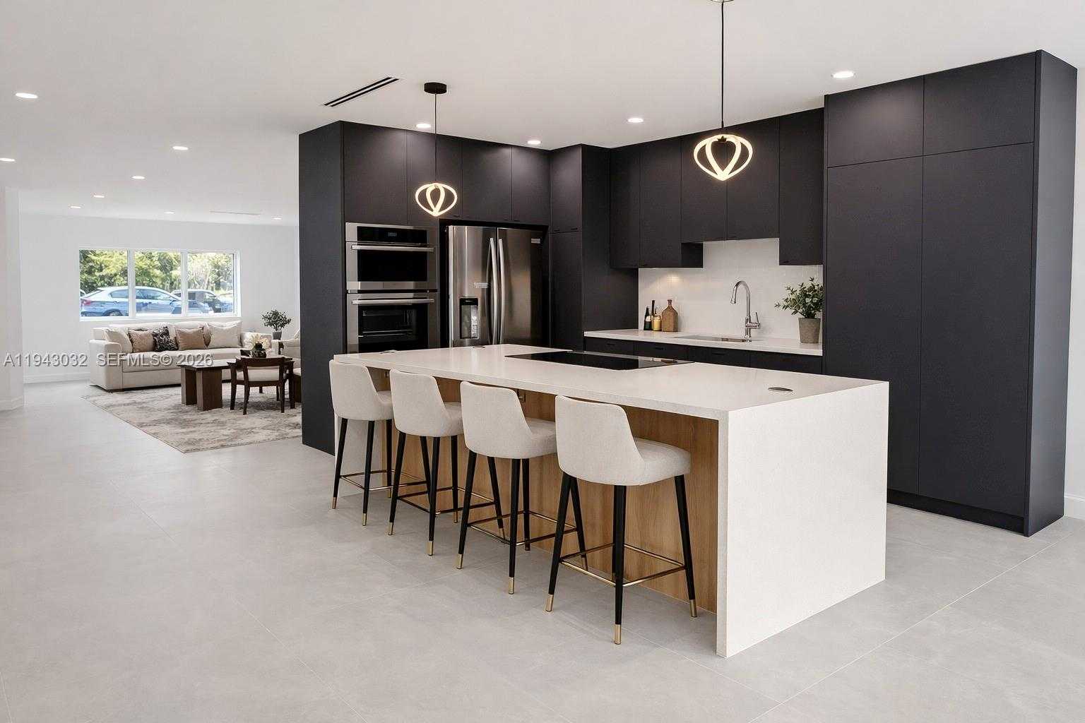 Small Image of 588 PALMETTO DR, Miami Springs Number 12