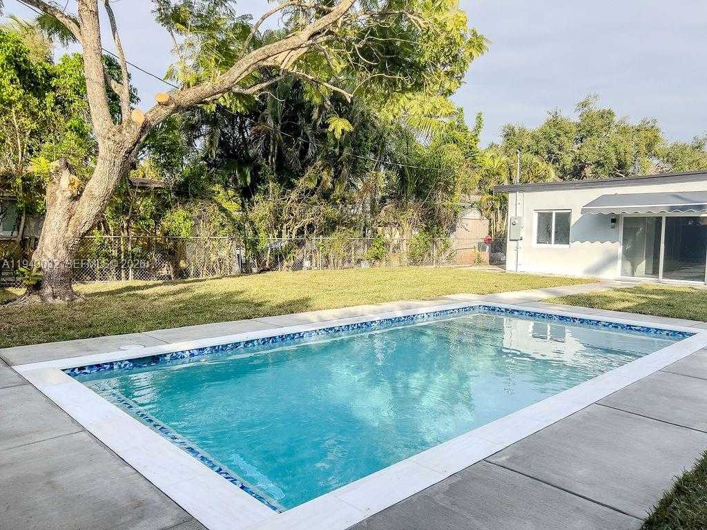Small Image of 588 PALMETTO DR, Miami Springs Number 51