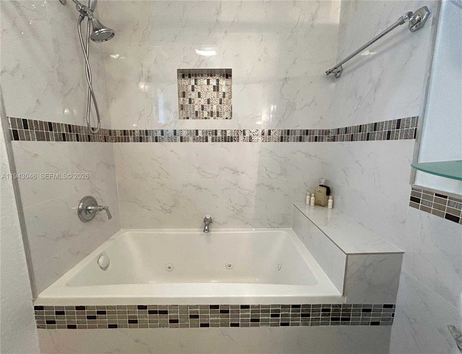 Small Image of 4945 NORTH WEST 55TH CT, Tamarac Number 11