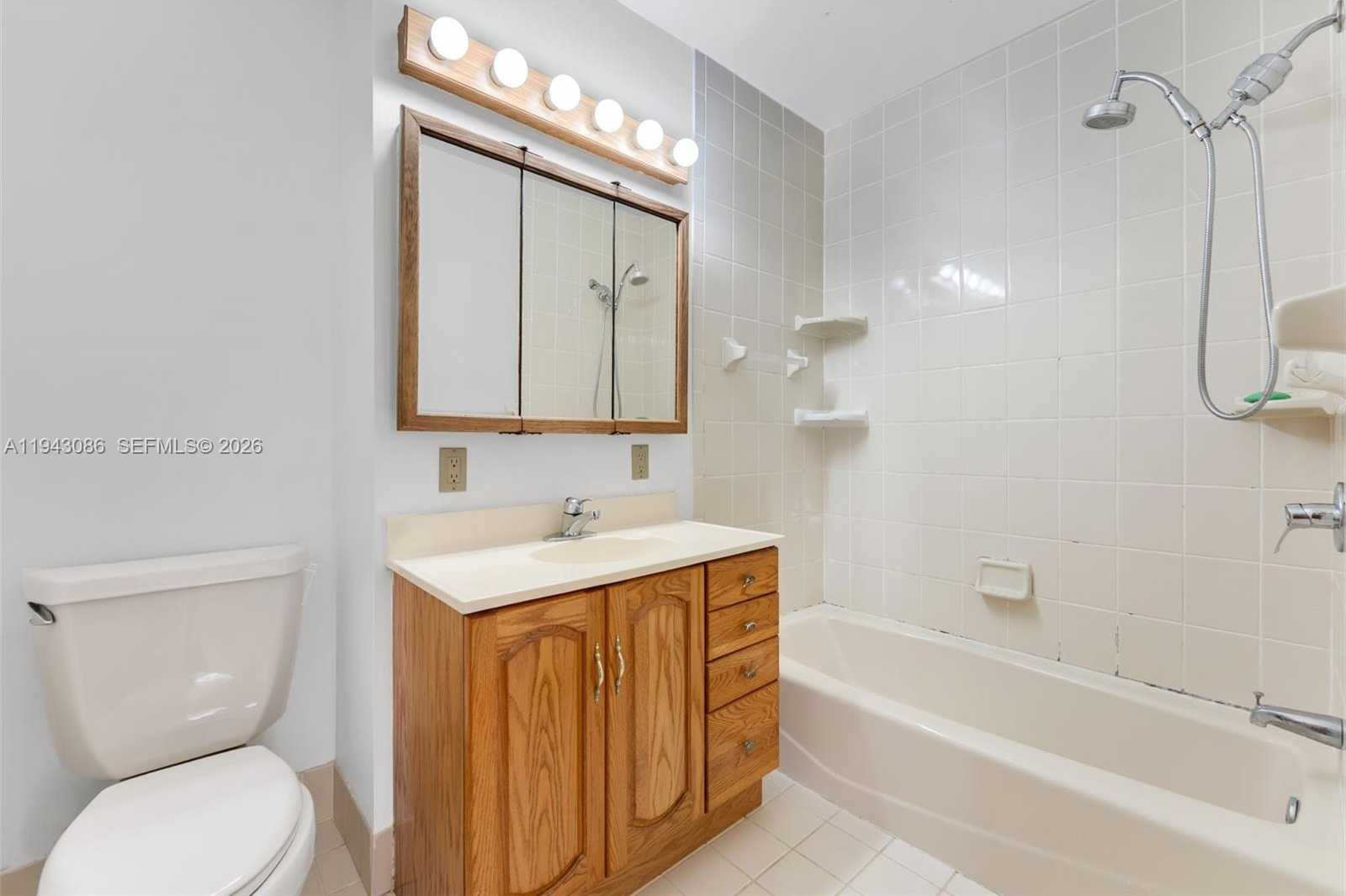 Small Image of 3230 SOUTH WEST 98TH AVE, Miami Number 13