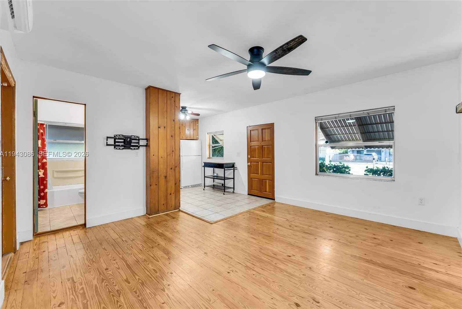 Small Image of 3230 SOUTH WEST 98TH AVE, Miami Number 6